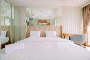Comfort and Modern Look Studio Menteng Park Apartment By Travelio